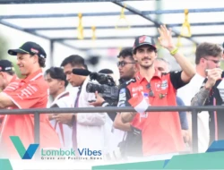 12 pembalap dunia panaskan parade MotoGP Mandalika 2025, antusiasme publik pecah