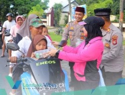 Polres Lombok Utara bagikan ratusan takjil dan layanan kesehatan gratis