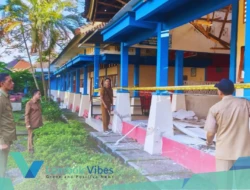 Dua ruang kelas SMAN 7 Mataram ambruk saat jam istirahat berlangsung