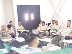 Satpol PP KLU sosialisasikan penertiban bangunan sempadan Pantai Gili Trawangan